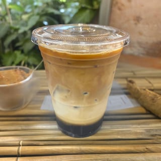Dirty Chai Oat Milk Latte (16 oz) - Iced